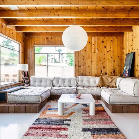 The Pom Pom House - In The Heart Of Palm Springs Villa